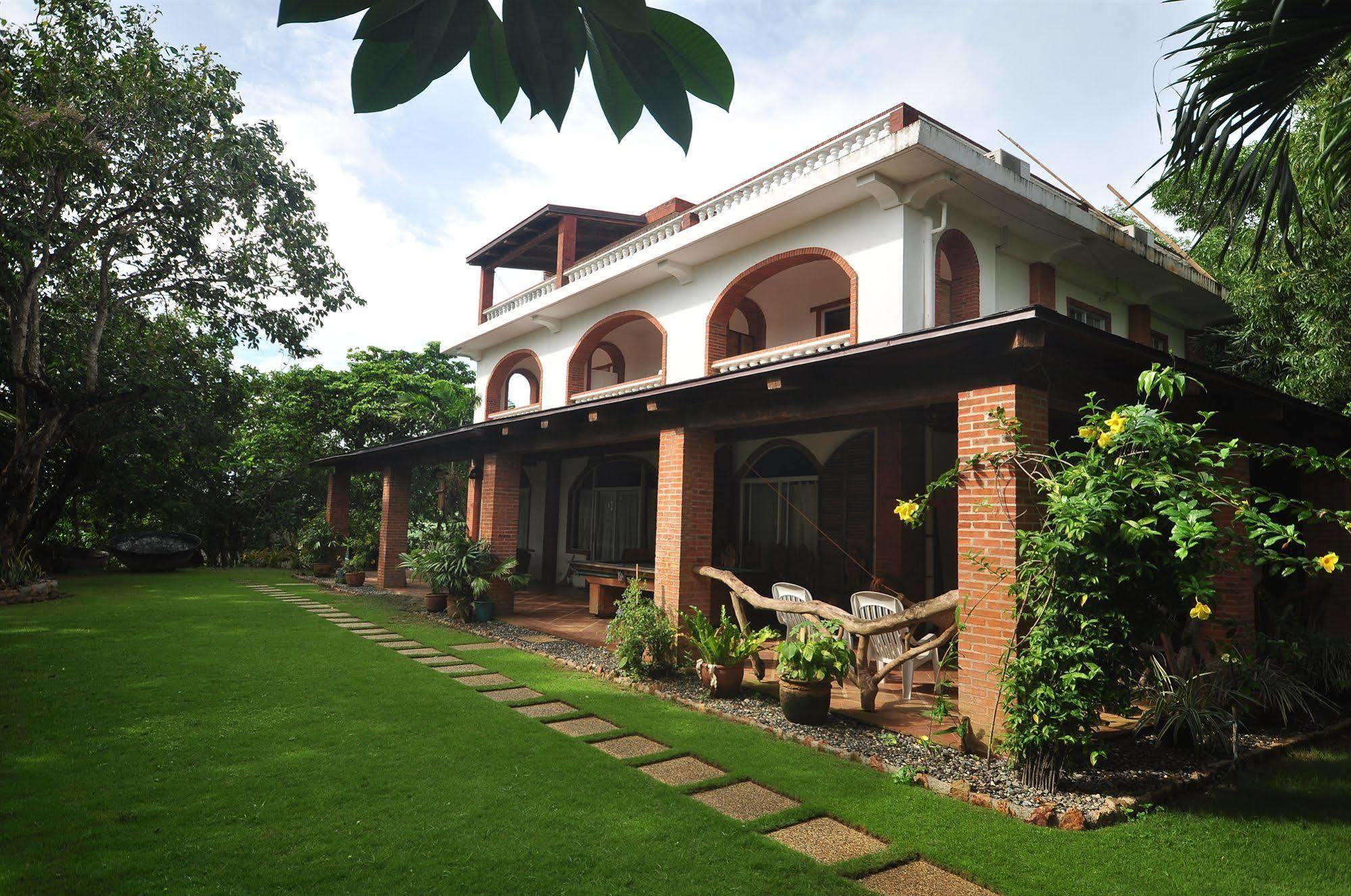 Amihan-Home Balabag  Bagian luar foto